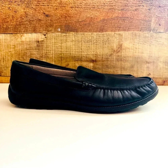 Ecco Lite Classic Moc Leather Loafer Shoes - Picture 2 of 7